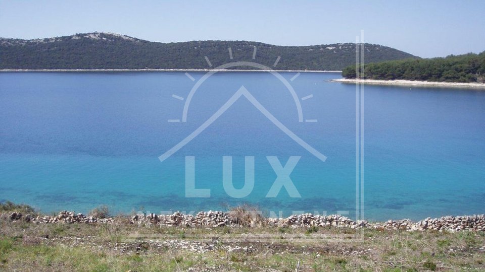 Building land 865 m2, 2nd row from the sea, Molat island (Brgulje)