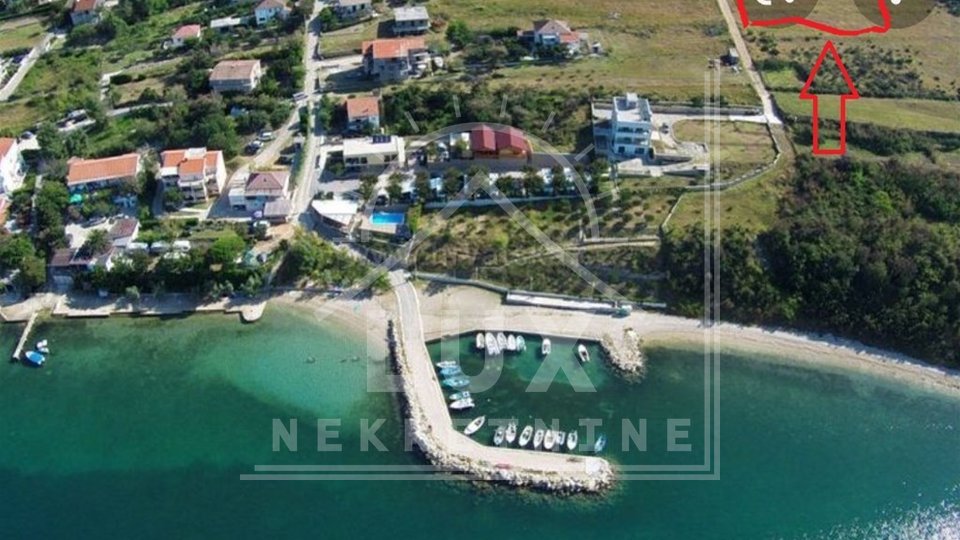 Building land 1678 m2, Rtina near Zadar, 175 meters from the sea