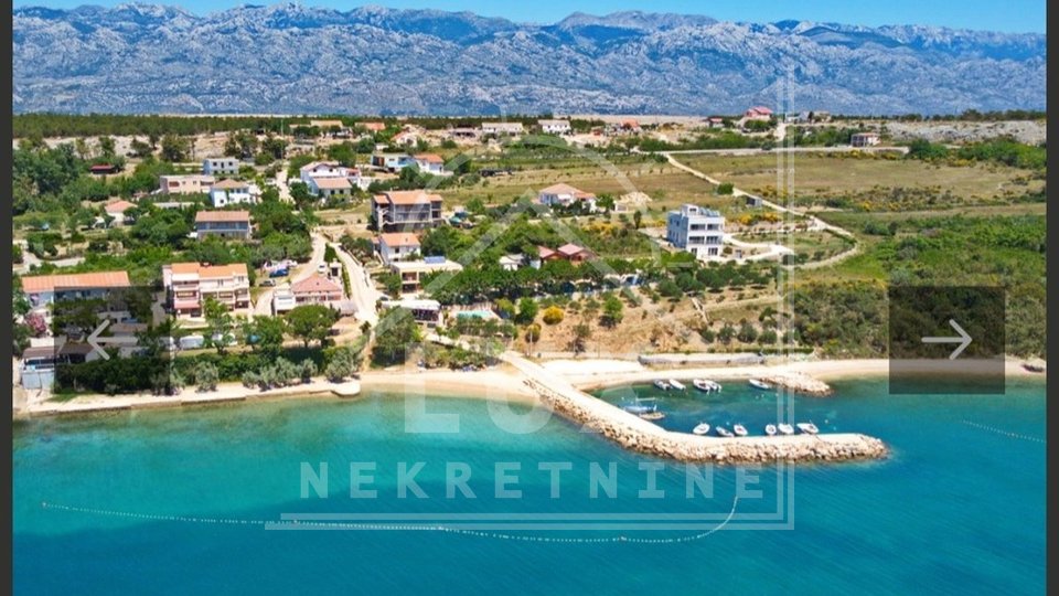 Building land 1678 m2, Rtina near Zadar, 175 meters from the sea