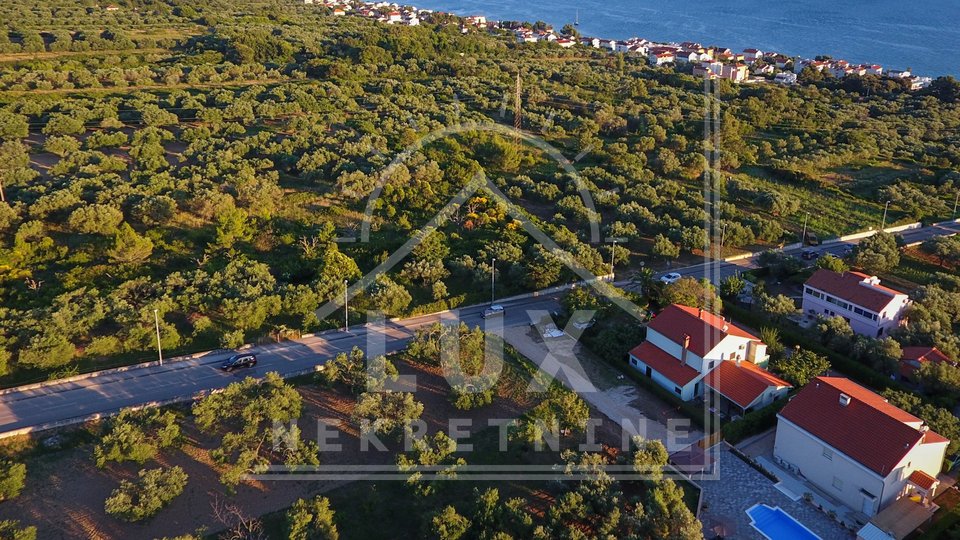 Detached house/villa, storey, with pool and sea view, Kožino near Zadar