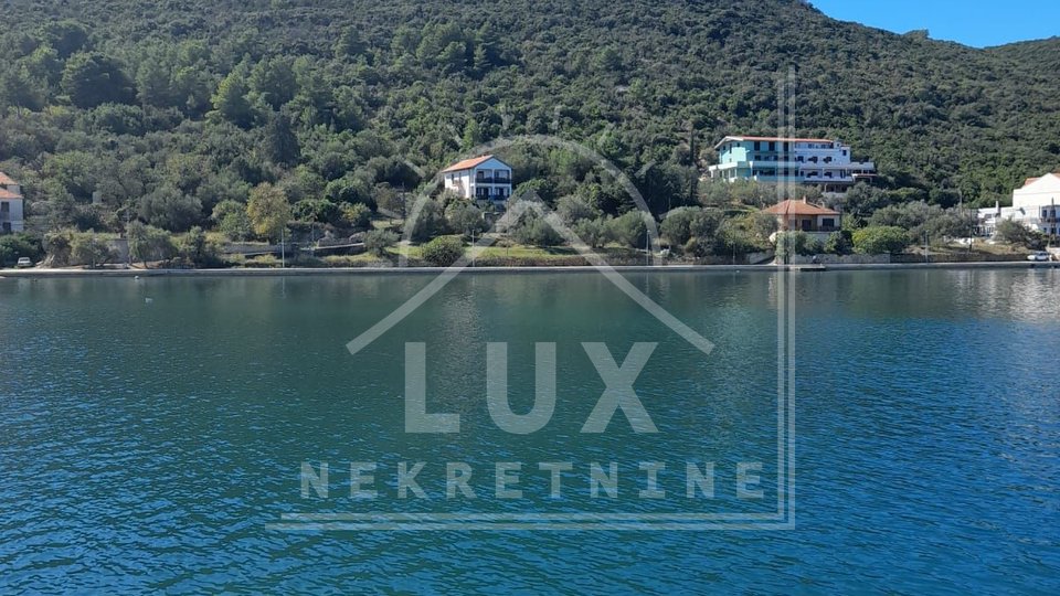 Construction land 892 m2, 1st row to the sea, Luka (Dugi otok)