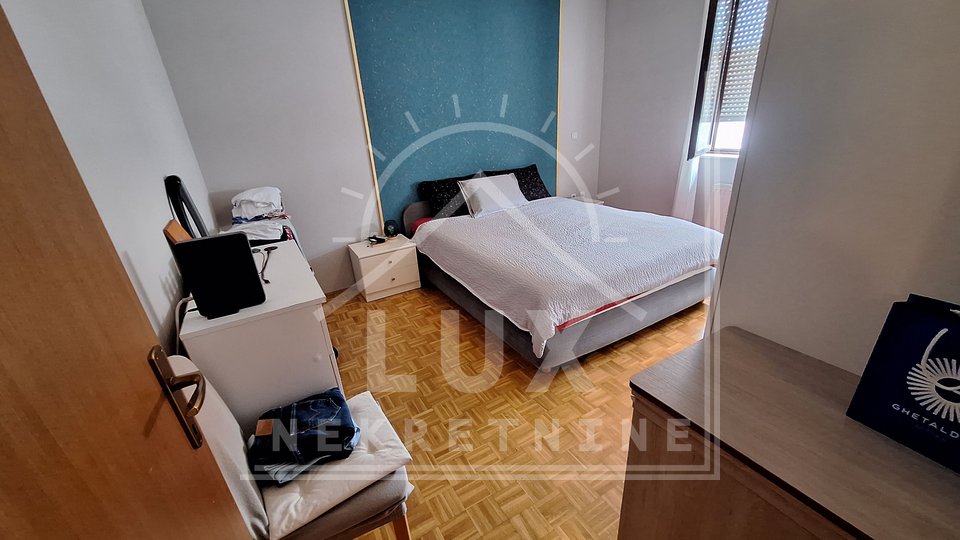 Komfortable Zweizimmerwohnung, Zadar (Smiljevac) MIT MEERBLICK