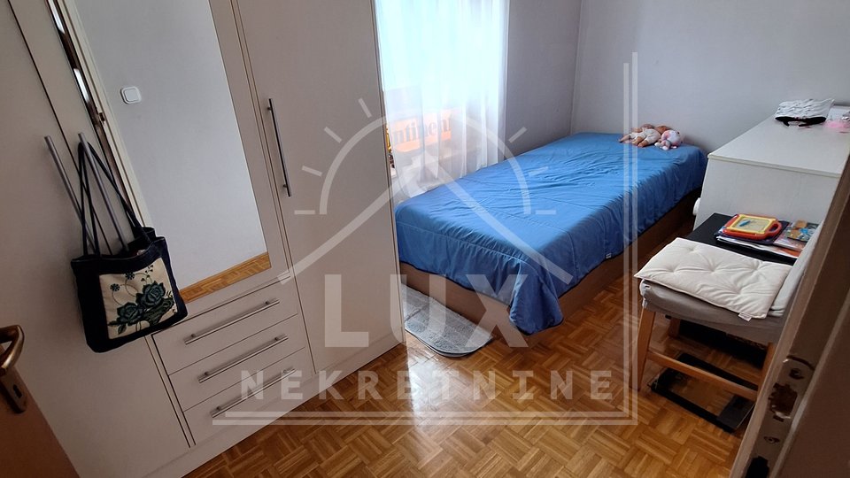 Komfortable Zweizimmerwohnung, Zadar (Smiljevac) MIT MEERBLICK