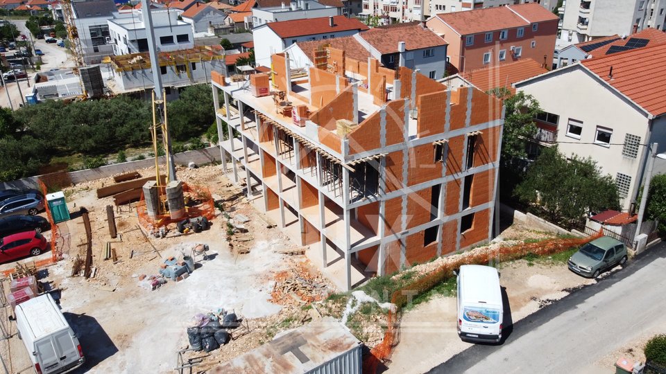 Die Wohnung, Zadar, Neubau