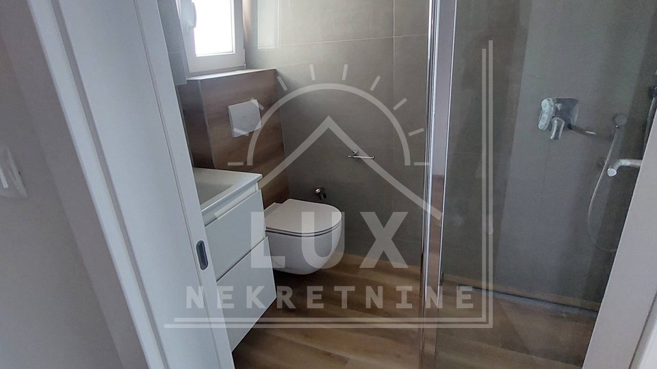 Two-room apartment, 1st row to the sea, Turanj, near Zadar and Biograd n/m