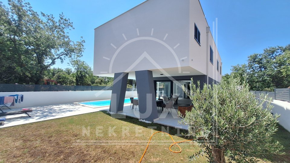 Moderne Villa mit beheiztem Pool, Zaton bei Zadar, NEUBAU