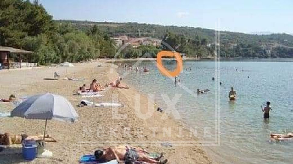 Dva apartmana u kući, Posedarje nedaleko Zadra, s pogledom na more