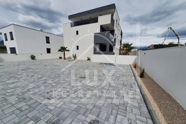 Four-room apartment on the 2nd floor, Vrsi (Mulo) NEW CONSTRUCTION