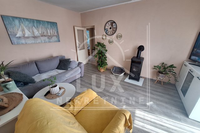 Two-room apartment in a great city location, Zadar (Jazine II)