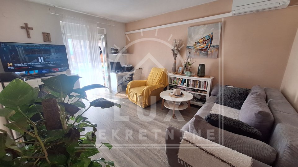 Two-room apartment in a great city location, Zadar (Jazine II)