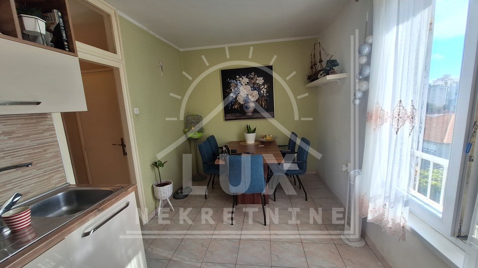 Two-room apartment in a great city location, Zadar (Jazine II)