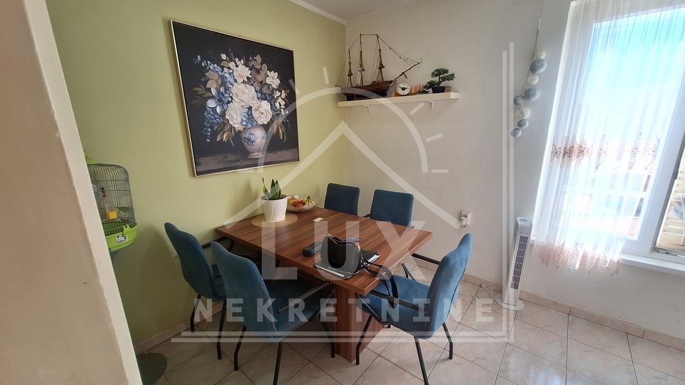 Two-room apartment in a great city location, Zadar (Jazine II)