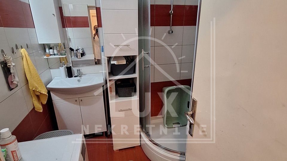 Two-room apartment in a great city location, Zadar (Jazine II)