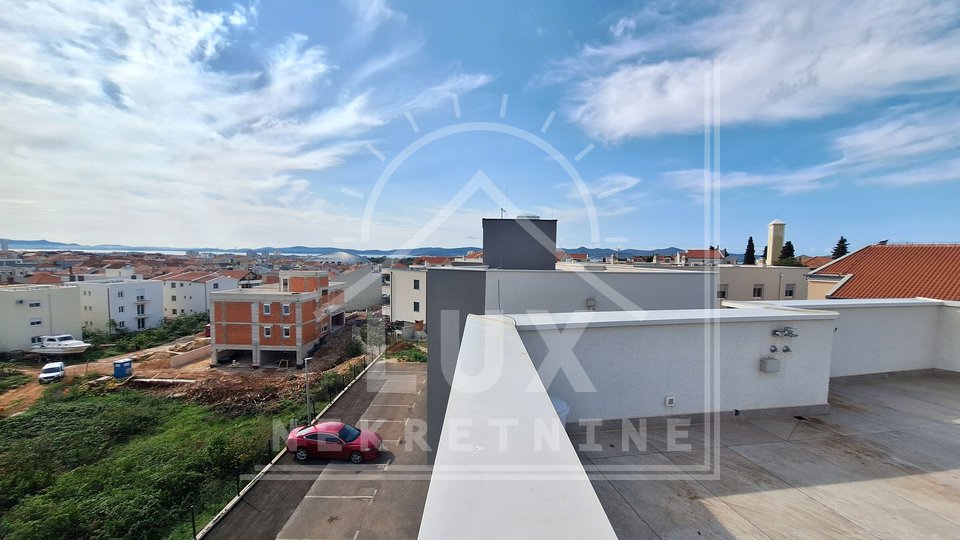 Luxuriously decorated two-room apartment with a roof terrace, Zadar (Plovanija) NEW CONSTRUCTION