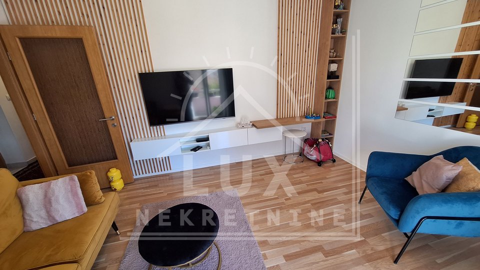 Komfortables Apartment mit einem Schlafzimmer in Top-Lage, Zadar (Voštarnica)