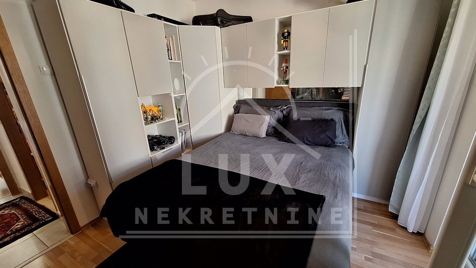 Komfortables Apartment mit einem Schlafzimmer in Top-Lage, Zadar (Voštarnica)