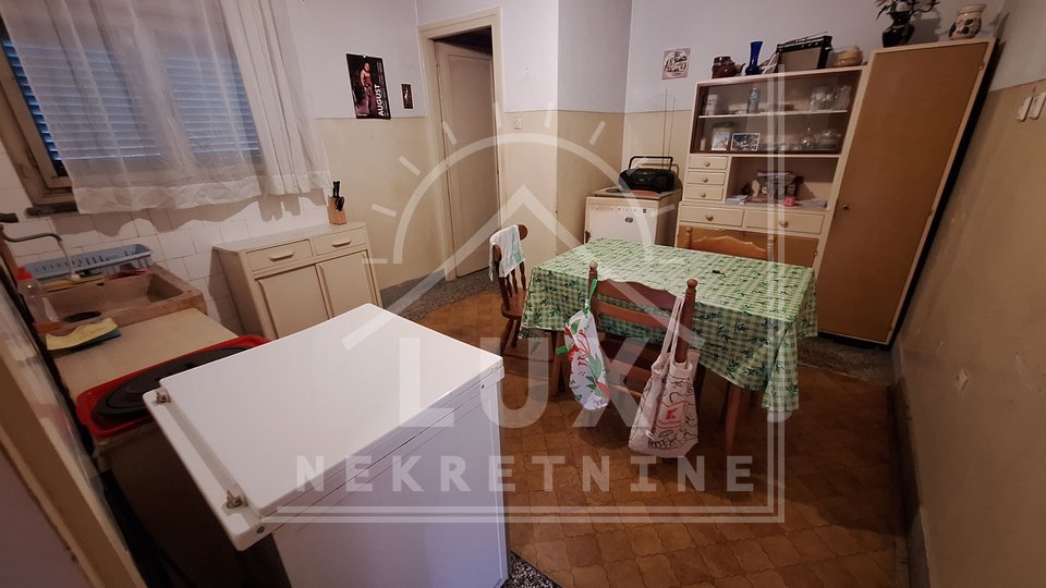 Comfortable one-bedroom apartment area 60 m2, Šibenik (Škopinac) WITH A SEA VIEW